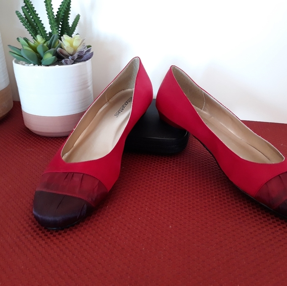 NEW Tricolor Red Taffetta Flats sz 12 - Picture 5 of 8